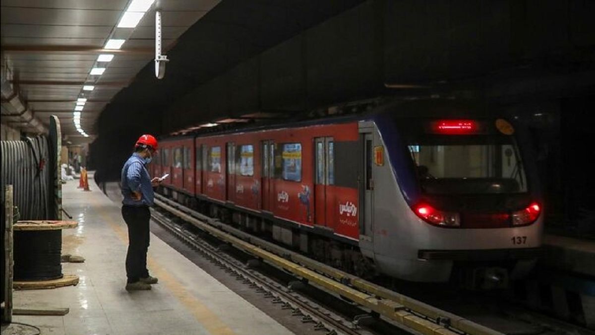 اختلال دوباره در کار مترو خط یک تهران