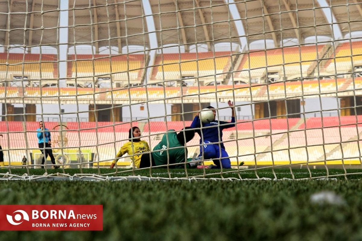 پخش مستقیم فوتبال زنان برای نخستین بار در یک پلتفرم