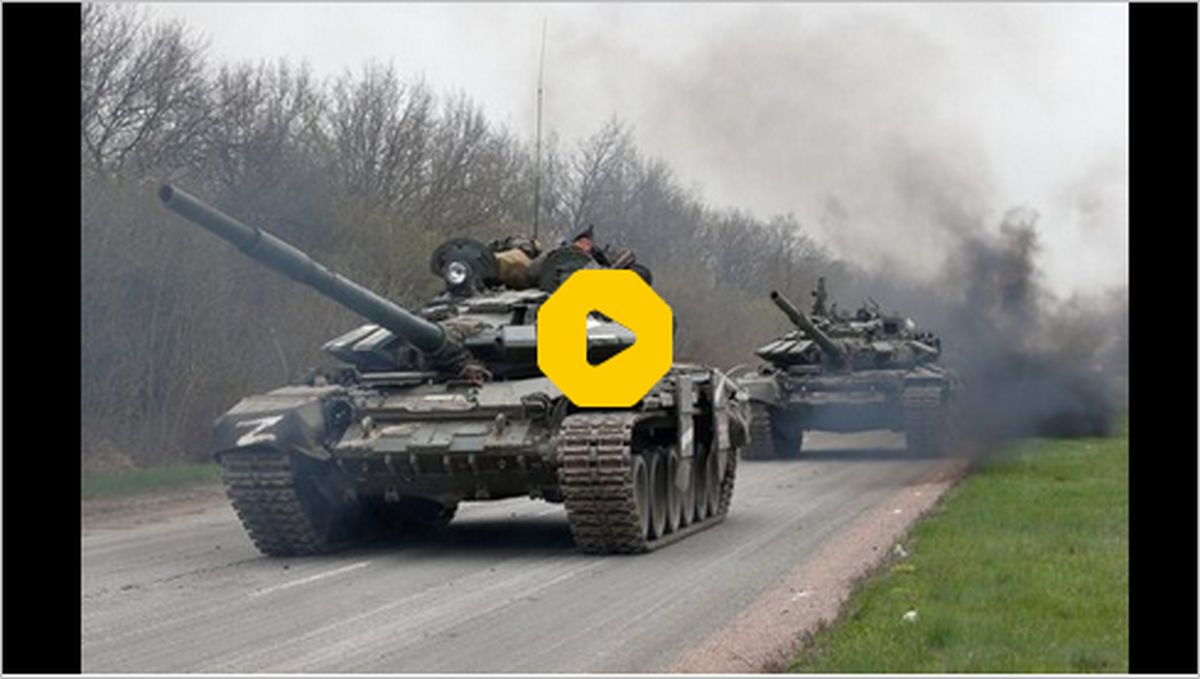 ببینید: فرار تانک روسی از دست نیروهای اوکراین و برخورد به درخت!