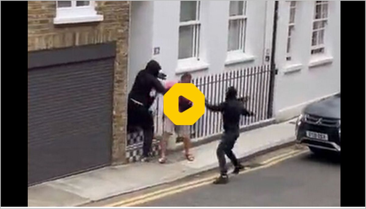 ببینید: خفت‌گیری در روز روشن در خیابان‌های انگلیس